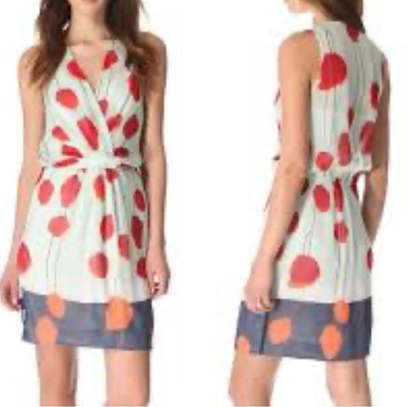 Diane von Furstenberg Silk Knee Length Sleeveless Dress Light Green Size 8 - Picture 1 of 10